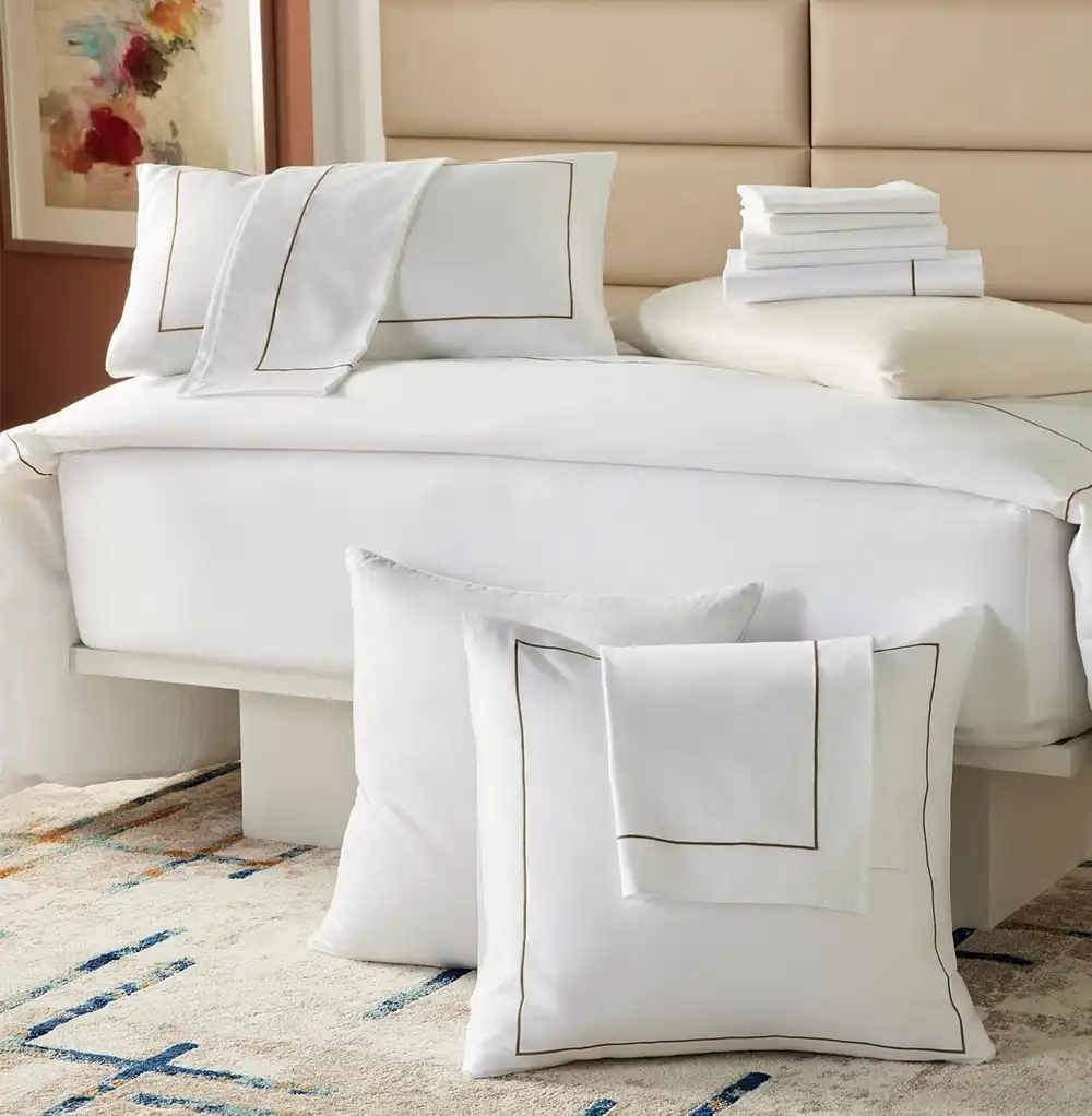 Memorable Bed & Sateen Bedding Set